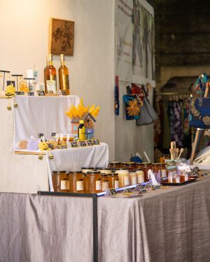 Marché de créatrices et de créateurs, rue de la Liberté